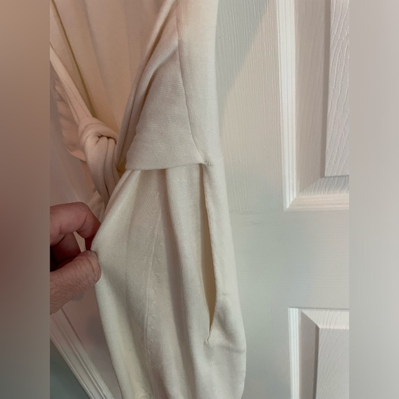 IISLI Dress Off white Petite - Picture 7 of 7